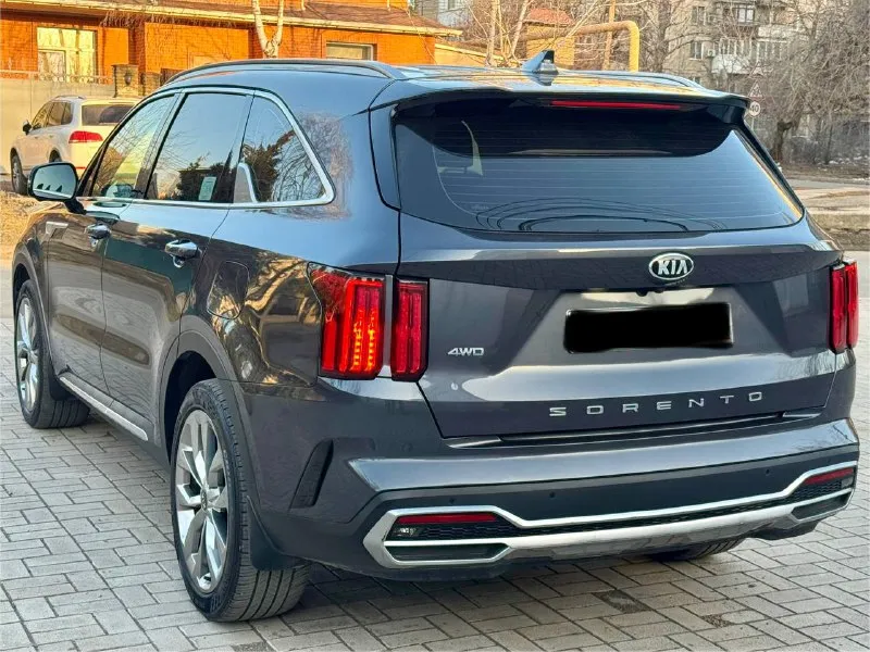 Kia sorento
2020 Год выпуска
Пробег 58 тыс. Км
Двигатель 2.2d
Коробка автомат
4Wd ( полный привод )
Для внутреннего корейского рынка

Автомобиль в отличном состоянии,
Кузов без дтп, весь в заводском окрасе!

Максимальная комплектация
Кожаный салон
Электро сиденья, с подогревами
Память и вентиляция передних сидений
Подогрев руля
Под рулевые лепестки
Ambient lighting, контурная цветная подсветка салона
Парктроники передние и задние
Кнопка start/stop
Двух зонный климат контроль
Активный круиз контроль
Без ключевой доступ keylessgo
Авто складывание заркал
Адаптивная led оптика, передняя и задняя
Led туманки
Цифровой щиток приборов
Проекция на лобовое стекло
Обзор 360°
Электро крышка багажника
Электро ручник
Система autohold
Датчики слепых зон
Датчик смены полосы
Дистроник
И многое другое

С документами полный порядок.
Продажа с полным переоформлением в мрэо

Г. Донецк
Цена 3.200.000
Реальному покупателю торг
Звоните остальное по тел.
+79495210885 - фотография - 3