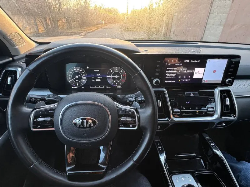 Kia sorento
2020 Год выпуска
Пробег 58 тыс. Км
Двигатель 2.2d
Коробка автомат
4Wd ( полный привод )
Для внутреннего корейского рынка

Автомобиль в отличном состоянии,
Кузов без дтп, весь в заводском окрасе!

Максимальная комплектация
Кожаный салон
Электро сиденья, с подогревами
Память и вентиляция передних сидений
Подогрев руля
Под рулевые лепестки
Ambient lighting, контурная цветная подсветка салона
Парктроники передние и задние
Кнопка start/stop
Двух зонный климат контроль
Активный круиз контроль
Без ключевой доступ keylessgo
Авто складывание заркал
Адаптивная led оптика, передняя и задняя
Led туманки
Цифровой щиток приборов
Проекция на лобовое стекло
Обзор 360°
Электро крышка багажника
Электро ручник
Система autohold
Датчики слепых зон
Датчик смены полосы
Дистроник
И многое другое

С документами полный порядок.
Продажа с полным переоформлением в мрэо

Г. Донецк
Цена 3.200.000
Реальному покупателю торг
Звоните остальное по тел.
+79495210885 - фотография - 9