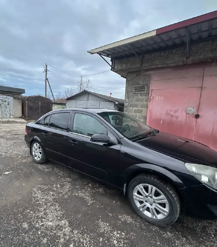 Продам личный авто opel astra h рейсталинг 1.8 at цена: 650.000руб (очень хороший торг) пробег: 300.... - фотография