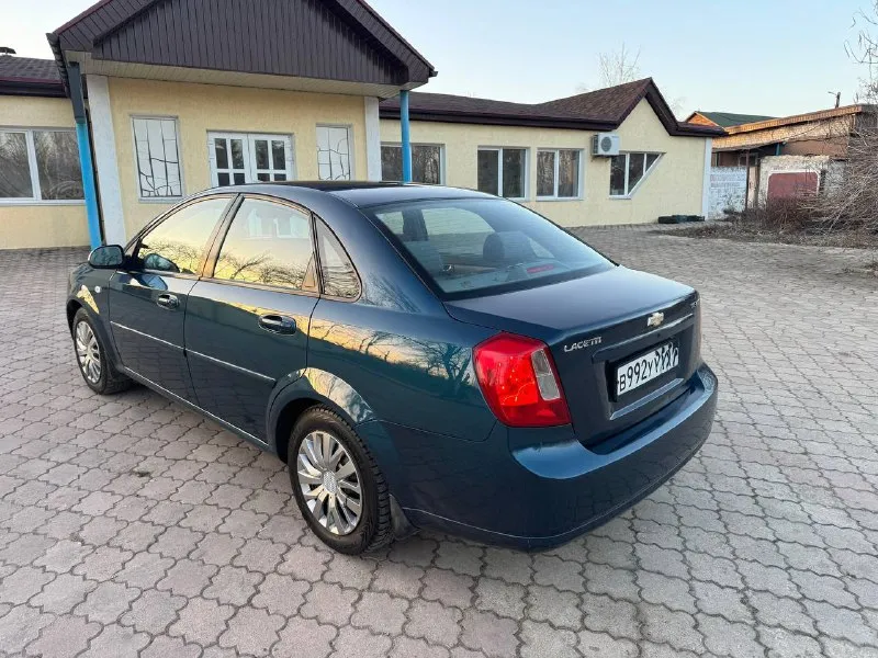 🚗 🚘продам🚘, chevrolet lacetti 2008 г. в идеальном состоянии!!! автотека зеленая!❗️(любые проверки ❗️ авто не бито, не крашено, гаражного хранения! климат контроль мотор 1.8 (самый лучший, и надежный) коробка механика! 4 стекло подъемники с родным пробегом ! ходовая, коробка и мотор работает как часы! кузов без ржавчины, без вмятин и царапин! электрика вся исправна! птс оригинал! авто полностью обслужено! при осмотре будите довольны! осмотр г харцызск цена: 590000 ₽ 📲 tg: алёна 📞 🇷🇺 звоните: +79498997842 авторынок днр донецк - фотография - 3
