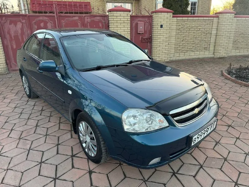 🚗 🚘продам🚘, chevrolet lacetti 2008 г. в идеальном состоянии!!! автотека зеленая!❗️(любые проверки ❗️ авто не бито, не крашено, гаражного хранения! климат контроль мотор 1.8 (самый лучший, и надежный) коробка механика! 4 стекло подъемники с родным пробегом ! ходовая, коробка и мотор работает как часы! кузов без ржавчины, без вмятин и царапин! электрика вся исправна! птс оригинал! авто полностью обслужено! при осмотре будите довольны! осмотр г харцызск цена: 590000 ₽ 📲 tg: алёна 📞 🇷🇺 звоните: +79498997842 авторынок днр донецк - фотография - 4