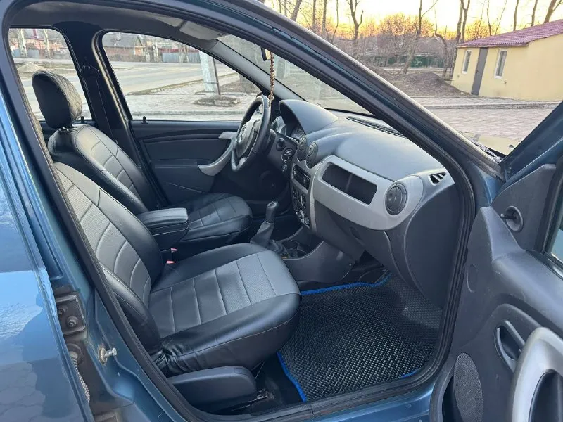 🚗 🚘продам🚘 рено логан🚘 год выпуска 2010 ❄️кондиционер аbс, гидроусилитель руля 2 стеклоподъемника с родным пробегом 120 тыс. авто в идеальном состоянии!!! не бит не крашен! мотор, коробка и ходовая без нареканий! два комплекта резины, зима-лето авто полностью обслужен на полном уверенном ходу! вложений никаких не требует! электрика вся работает! цена 490тыс руб ‼️срочно торг у капота‼️🚨 цена: 490000 ₽ 📲 tg: алёна 📞 🇷🇺 звоните: +79498997842 авторынок днр донецк - фотография - 5