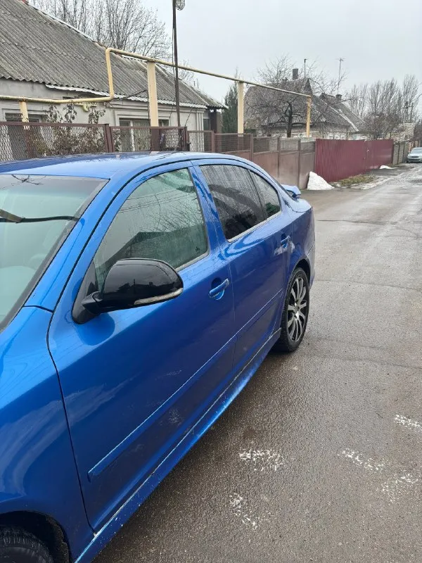 Skoda octavia a5 wrs 2.0 tsi пробег на одометре 187500 поменяны клапана на турбине n75 и n249 на оригинал полностью вся новая ходовая сзади на хороших запчастях новые передние диски и колодки поменяны гранаты( опять же все на хороших запчастях) проверяли поршневую эндоскопом, состояние на 5/5 поменяно еще много чего по мелочам новый акб есть моменты по кузову( ланжероны и тому подобное все целое!) авто с диагностической картой, переоформление без проблем! звоните либо пишите в телеграм @ilya070804 цена: 800.000руб просьба, если не собираетесь приезжать смотреть, пожалуйста не звоните с кучей вопросов 😉 +79499808357 📞 🇷🇺 звоните: +79499808357 - фотография - 6