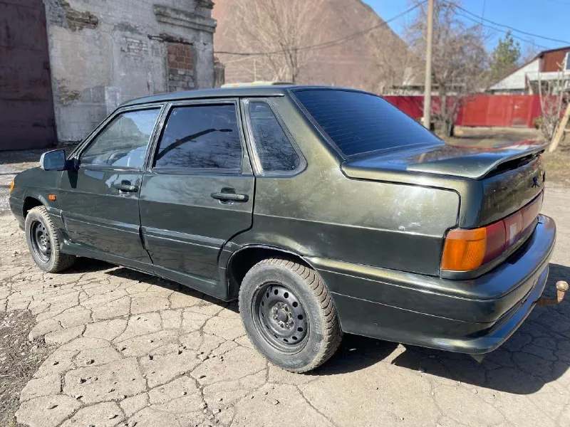 Продам lada 2115. документы полный порядок чистые без штрафов и запретов ! техосмотр в подарок автомобиль в хорошем состояние вложений не требует сел и поехал по кузову не гнилая ровненькая ! без рыжиков двигатель часики работает тянет отлично ! не дымит не троит масло от замены до замены ! дно пороги целые по стаканам лонжеронам проблем нету все целое ! по ходовой части на 5 салон чистый опрятный ! резина зима тел +79499826851 цена 215,000₽ все остальные вопросы по телефону, без торга цена указана окончательная !осмотр макеевка -донецк звонить в любое время попрошу звонить реальным покупателям без лишних и тупых вопросов возможно. пригон по договоренности. - фотография - 7