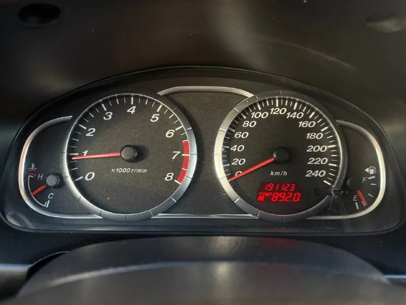 🇯🇵 mazda 6 gg 💰цена: 670 000р 🏢город: мариуполь 📅год выпуска: 2007 🧾пробег: 191 123км. ⚙️двигатель: 2.3 ⛽топливо: бензин ⚙️кпп: механика 6 ст. 📞 телефон: +7-949-727-41-51 +7-949-551-91-52 +7-989-263-55-56 💾 описание: ❄️ климат контроль ⚡ полный электропакет 🔥 подогрев сидений 💪 гидроусилитель руля 📦 вместительный багажник 🌧️🔆 датчики света и дождя ⚫ кожаный мульти руль ⚫ кожаные салон recaro 🎶 музыка bose 🔑 два ключа и руководство по эксплуатации ➕ зимняя резина 2025 года на новых литых дисках. - фотография - 10