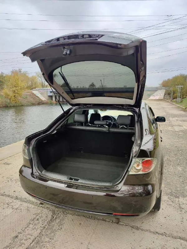 🇯🇵 mazda 6 gg 💰цена: 670 000р 🏢город: мариуполь 📅год выпуска: 2007 🧾пробег: 191 123км. ⚙️двигатель: 2.3 ⛽топливо: бензин ⚙️кпп: механика 6 ст. 📞 телефон: +7-949-727-41-51 +7-949-551-91-52 +7-989-263-55-56 💾 описание: ❄️ климат контроль ⚡ полный электропакет 🔥 подогрев сидений 💪 гидроусилитель руля 📦 вместительный багажник 🌧️🔆 датчики света и дождя ⚫ кожаный мульти руль ⚫ кожаные салон recaro 🎶 музыка bose 🔑 два ключа и руководство по эксплуатации ➕ зимняя резина 2025 года на новых литых дисках. - фотография - 5