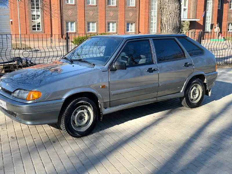 Ваз 2114 2012 читстый год пробег 84450км родной автотека зеленая родной окрас все остекление заводское днище белое вложений не каких дорогая музыка с хорошей акустикой сигнализация центр замок парктроники техника без вложений второй комплект колес на дисках оформление любое диагностическая карта есть осмотр донецк 365.000руб +79494143810 📲 tg: н н 📞 звоните: +7(949)4143810 - фотография - 4