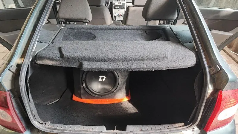 Ваз priora.1.6 механика. я второй владелец. машина в хорошем состоянии. дно и стаканы на отлично, кузов на хорошо, без дыр. машина в родной краске. двигатель масло не ест. а пробует. грамм 100 от замены до замены. сам двигатель работает на 5. ухаживал и ставил только качественные запчасти. машина не ломалась, только обслуживалась. стоит классный диодный свет dawnknight k5c mini на ближний и дальний. резина лето белшина, откатала один сезон, в отличном состоянии ( ездил очень мало, за год не более 5000 км. ) по комплектации:бортовой компьютер, передние стеклоподъемники, центральный замок, сигнализация, электро усилитель руля, электропривод зеркал, обогрев зеркал и заднего стекла, регулировка руля по высоте, иммобилайзер. саб в подарок +7 949 33 79 173 📞 звоните: +7(949)3379173 - фотография - 2