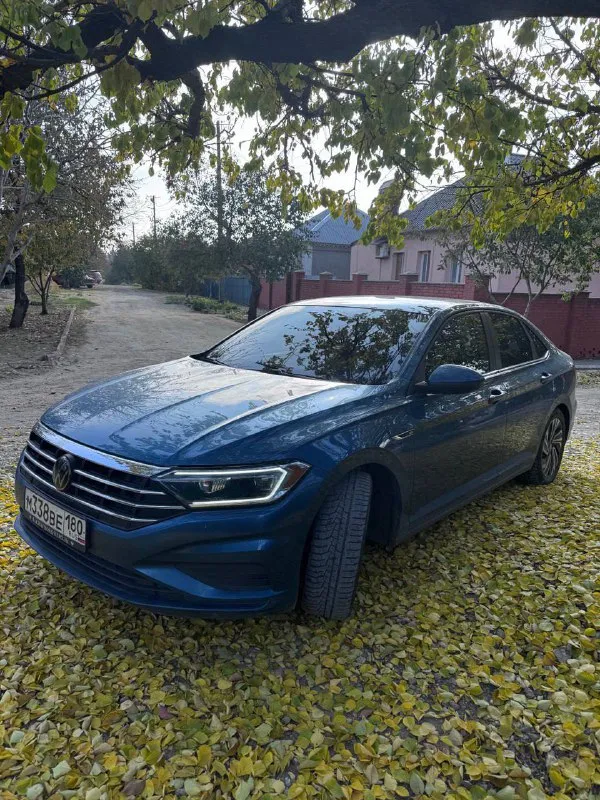 Срочная продажа ‼️ продам личный автомобиль jetta mk 7 2020 год во владение 2 года масло меняется каждые 5-6 км новые тормозные колодки в круг отдам с ней второй комплект дисков с резиной r18 цена 1.700 и торг звоните +7949 714 55 34 📞 звоните: +7(949)7145534 - фотография - 2