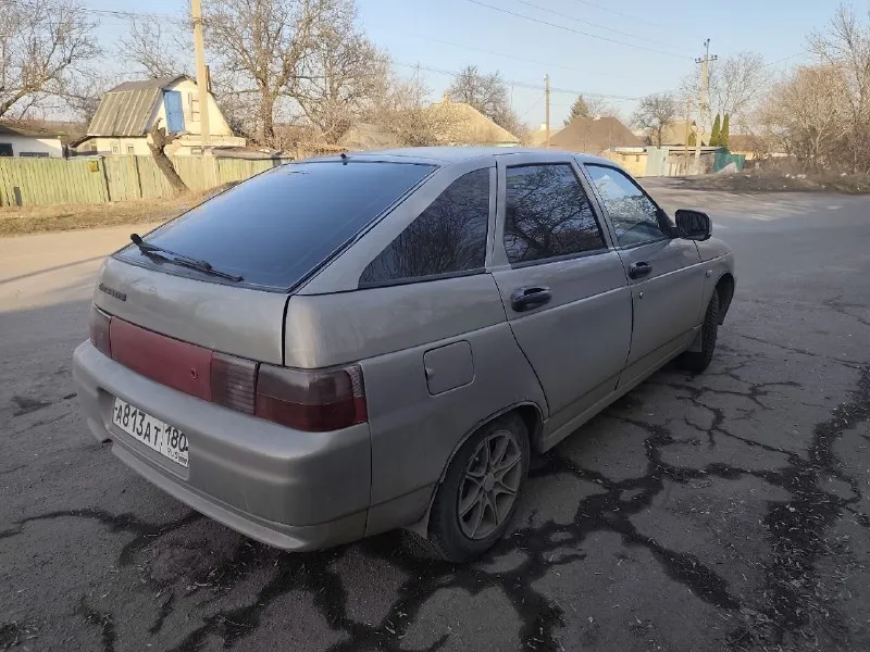 Продам ваз 2112 16к бодрый мотор, не дымит, не троит, коробка переключает отлично, не хрустит, не выбивает. ходовая не гремит на 4+, стойки ss20 сочный выхлоп 🤤🤤🤤 машина сел и поехал, есть нюансы по лкп, музыка играет, печка жарит, есть не значительные моменты по дно, стаканы, лонжероны в отличном состоянии осмотр г. макеевка +79493986416 цена 200к 📞 звоните: +7(949)3986416 - фотография - 10