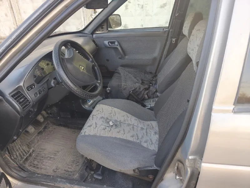 Продам ваз 2112 16к бодрый мотор, не дымит, не троит, коробка переключает отлично, не хрустит, не выбивает. ходовая не гремит на 4+, стойки ss20 сочный выхлоп 🤤🤤🤤 машина сел и поехал, есть нюансы по лкп, музыка играет, печка жарит, есть не значительные моменты по дно, стаканы, лонжероны в отличном состоянии осмотр г. макеевка +79493986416 цена 200к 📞 звоните: +7(949)3986416 - фотография - 4