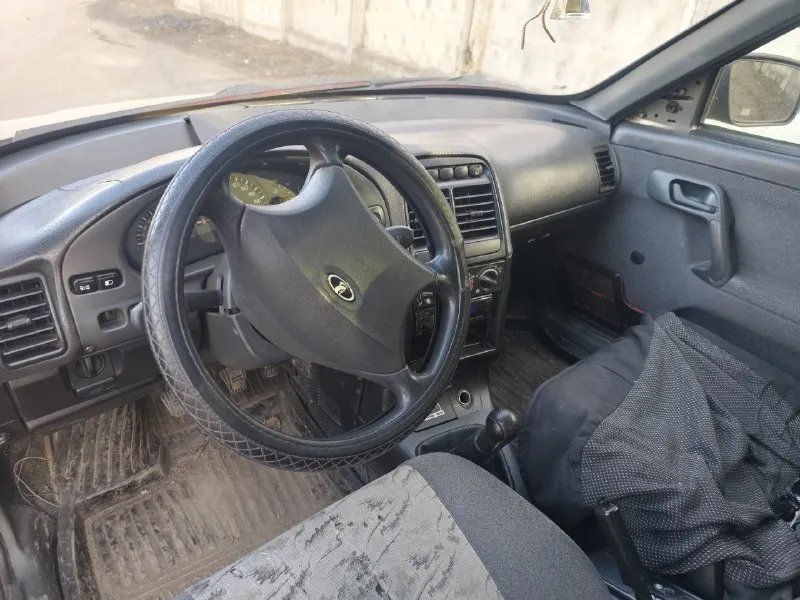 Продам ваз 2112 16к бодрый мотор, не дымит, не троит, коробка переключает отлично, не хрустит, не выбивает. ходовая не гремит на 4+, стойки ss20 сочный выхлоп 🤤🤤🤤 машина сел и поехал, есть нюансы по лкп, музыка играет, печка жарит, есть не значительные моменты по дно, стаканы, лонжероны в отличном состоянии осмотр г. макеевка +79493986416 цена 200к 📞 звоните: +7(949)3986416 - фотография - 5