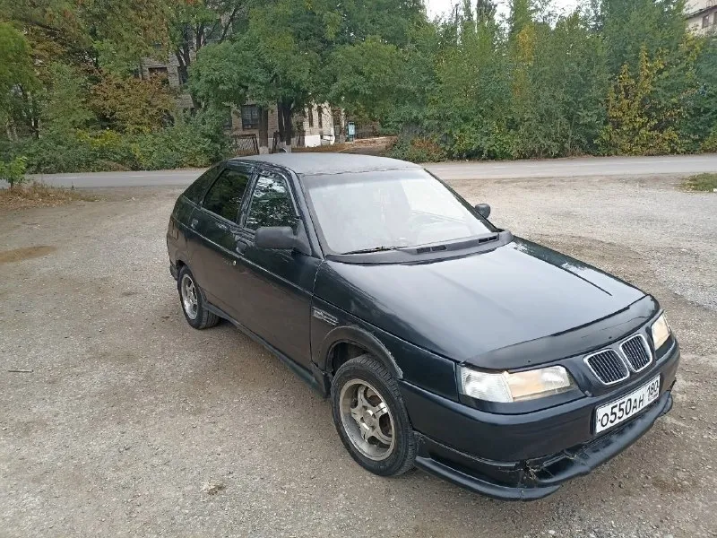 Продаётся ваз 2112 в нормальном состоянии 2006 года, инжектор 16 v. по технике всё хорошо, стоит газ... - фотография