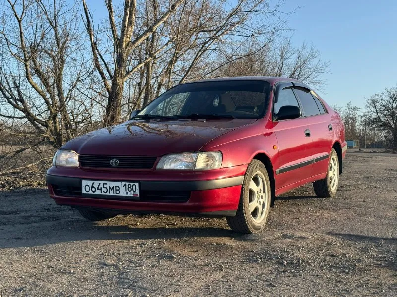 Toyota carina e, 1.6 продам личный авто в отличном состоянии, вложено много сил, денег не жалел. кондиционер, гур, абс, 4 стеклоподъемника, электронные зеркала, подогрев сидений. состояние кузова и днища идеально, любые проверки, заводские пороги и днище не варилось. обработана в 2 слоя антикором, скрытые полости покрыты мовилем. мотор в отличном состоянии, работает очень тихо, коробка в идеале. салон настоящий японский велюр, в очень хорошем состоянии. по машине очень много сделано, расскажу при встрече. тот кто ищет действительно надежный и простой в эксплуатации автомобиль с комфортом - это отличный вариант. находится в макеевке цена:440 000( торг строго у капота) +79493574105 📞 звоните: +7(949)3574105 - фотография - 2