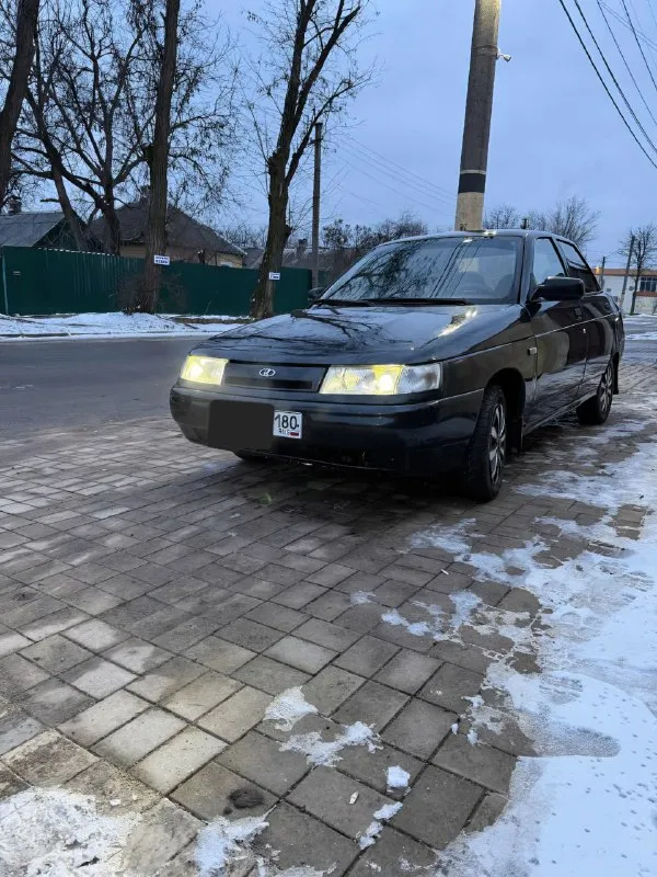 ✅ваз 2110 ✅год 2006. ✅пробег 200. ✅один хозяин. куплена в донецке в авто салоне при укр ✅родной окрас, заводской герметик вкруг родные стёкла. также обезшумленно все авто. чистый опрятный салон цена 240+ торг осмотр харцызск подробнее по телефону связь +79496301490 - фотография - 2