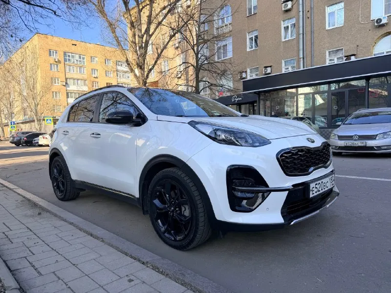 Продам kia sportage 2019 привод передний, 2.0 на 184 л. с., 8 а/т, весь кузов в родной краске, без подкрасов и дтп. пригнан из кореи. пробег 101 тыс. км своевременное обслуживание, в техническом плане вопросов нет. adblue работает, проблем никаких нет. не отшивал, так как не вижу смысла трогать рабочие элементы. комплектация signature (самая полная для этой модели за исключением музыки jbl и камер 360) машина 2 года во владении, ездит супруга. цена 2.65 млн. рублей (торг имеется) два комплекта колес. осмотр донецк +79493004309 📞 звоните: +7(949)3004309 - фотография - 4