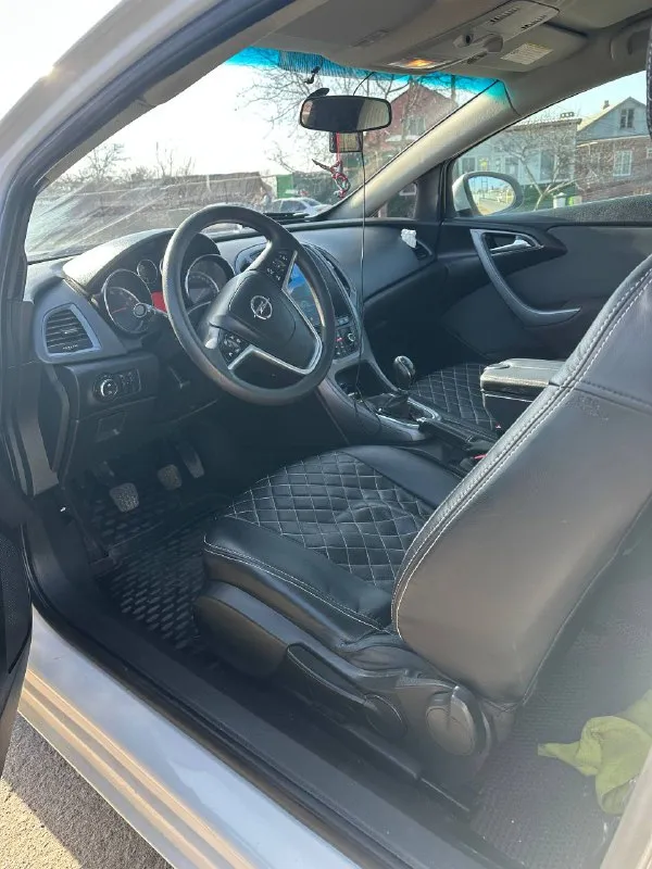 ❗️❗️❗️продам❗️❗️❗️ 🚘марка: opel astra j gts ⚙️двигатель :1.8л ⛽️вид топлива :бензин 📅год выпуска: 2014 💴цена:1 100.000₽ 📦 кпп: механика 🗺️пробег:160.000 км 📝описание: -климат контроль -сиденья с боковой поддержкой -подогрев сидений -подогрев руля -мульти руль -эл стеклоподъемники -мультимедия tesla монитор aux usb bluetooth -камера заднего вида авто в отличном состоянии +7-949-3132961 📲 tg: bounty 📞 звоните: +7(949)3132961 - фотография - 4