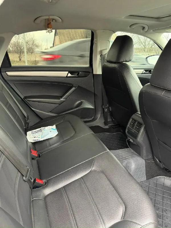 ‼️‼️продам срочно‼️‼️✅ марка: volkswagen passat b8 ✅год: 2021 ✅мотор: 2.0 turbo ✅коробка:акпп автомобиль в новом состоянии, по технической части нет никаких нареканий, все обслужено и вложений не требует, мотор и коробка работают без каких либо проблем. ✅ комплектация: по комплектации: кожаный салон, полный эл. стеклопакет, эл. регулирвка зеркал и подогрев, двухзонный климат контроль с подогревом сидений, отличная мультимедиа с камерой заднего вида и carplay, парктроники, бесключевой доступ, бортовой компьютер, мультируль, эл. регулировка сидений, люк, датчики света, дождя, удержание полосы движения и тд. ✅цена : 2.450.000 рублей, торг🔥 ✅все интересующиеся вопросы задавайте лучше по номеру телефона, все расскажу по автомобилю! любые проверки без проблем! ✅автомобиль находится в г. комсомольское старобешевский р-н +7 (949) 500-87-07 📞 звоните: +7(949)5008707 - фотография - 4