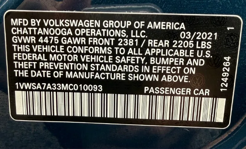 ‼️‼️продам срочно‼️‼️✅ марка: volkswagen passat b8 ✅год: 2021 ✅мотор: 2.0 turbo ✅коробка:акпп автомобиль в новом состоянии, по технической части нет никаких нареканий, все обслужено и вложений не требует, мотор и коробка работают без каких либо проблем. ✅ комплектация: по комплектации: кожаный салон, полный эл. стеклопакет, эл. регулирвка зеркал и подогрев, двухзонный климат контроль с подогревом сидений, отличная мультимедиа с камерой заднего вида и carplay, парктроники, бесключевой доступ, бортовой компьютер, мультируль, эл. регулировка сидений, люк, датчики света, дождя, удержание полосы движения и тд. ✅цена : 2.450.000 рублей, торг🔥 ✅все интересующиеся вопросы задавайте лучше по номеру телефона, все расскажу по автомобилю! любые проверки без проблем! ✅автомобиль находится в г. комсомольское старобешевский р-н +7 (949) 500-87-07 📞 звоните: +7(949)5008707 - фотография - 6