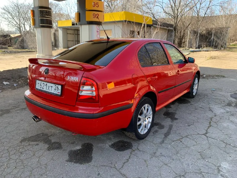Skoda octavia tour 1.8t. wts год 2008 пробег 273т без дтп! 3 хозяина за все время автотека зеленая мотор 1.8т в идеальном состоянии масло не ест! тяга самолет коробка механика в штатном режиме комплектация wts диски сполер сидения рекаро черный потолок заводской выхлоп дисковые тормоза обвес г. мариуполь +79496347909 цена 550 срочно - фотография - 10