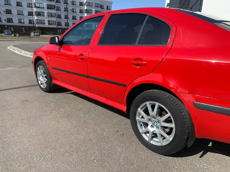 Skoda octavia tour 1.8t. wts год 2008 пробег 273т без дтп! 3 хозяина за все время автотека зеленая мотор 1.8т в идеальном состоянии масло не ест! тяга самолет коробка механика в штатном режиме комплектация wts диски сполер сидения рекаро черный потолок заводской выхлоп дисковые тормоза обвес г. мариуполь +79496347909 цена 550 срочно - фотография - 2