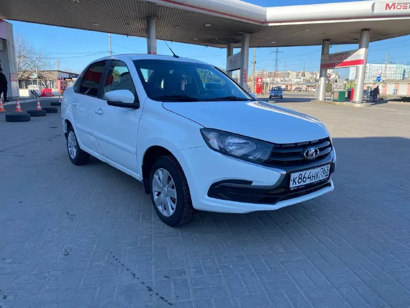 Продам лада гранта 2021 г. в с пробегом 84 000км авто в отличном состоянии, двигатель 8 клоп, работа... - фотография