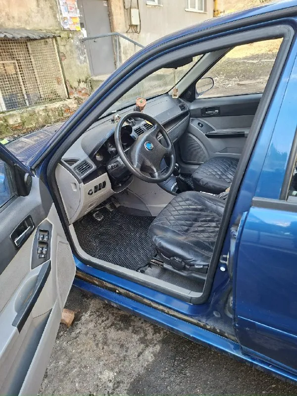 ❗ geely ck 2007г. / пробег: 75 тыс. ❗ ‼ г. донецк, территориально крытый рынок ‼ 180 регион, без дтп, переоформление без проблем - машина на полном ходу, хорошее техническое состояние, но нужно подделать ходовую(шаровые, сайлентблоки, стойки стаб. ), запчасти куплены, отдам с машиной, несерьёзные моменты по кузову, на езду не влияют(правая задняя фара со сколом, и царапина справа, и маленький скол на переднем бампере), двигатель на отлично, не троит, не дымит, коробка без посторонних шумов и хрустов, менялись главный и рабочие цилиндры. установлена новая сигнализация с автозапуском, 2дин андроид магнитола, хорошая музыка (6 колонок) ❗цена с учётом недостатков: 200.000 тыс❗ ❗❗❗+79497025642 / или в личку❗❗❗ 📞 звоните: +7(949)7025642 - фотография - 3