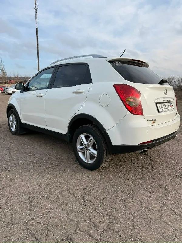 Продам ssangyong korando 2л турбо машина в отличном состоянии вложений не требует пробег 200т 2011 год выпуска 2 комплекта резины (фото старые, сейчас на рф учете) переоформление без проблем осмотр г. макеевка цена: 1150000 торг +79495058019 олег 📞 звоните: +7(949)5058019 - фотография - 3