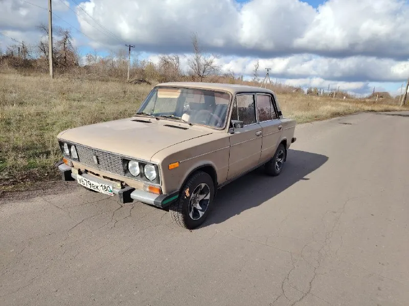 Продам ваз 2106 в идеальном состоянии машина в родной краске ровная гнили рыжиков нет ланжероны стак... - фотография