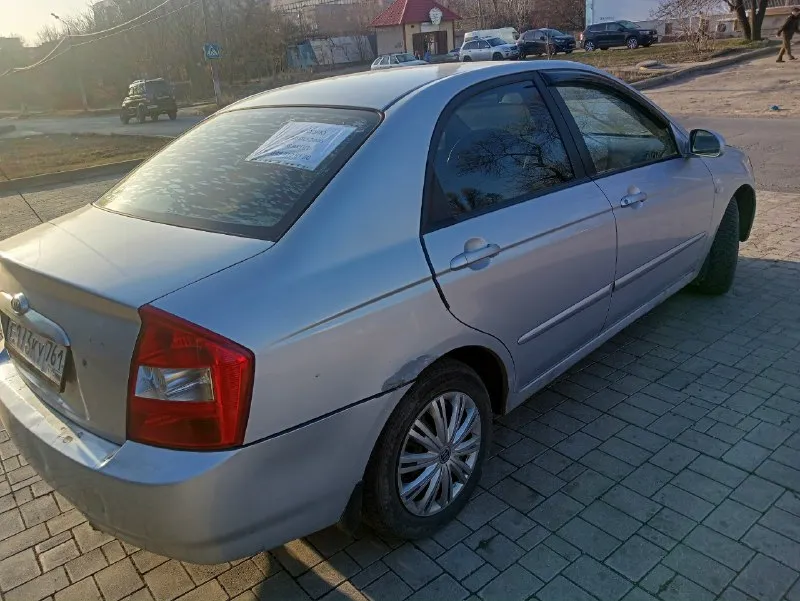 Автор: продаю kia cerato 2006г 1.6 акпп гбо4 личный автомобиль, владею три года, езжу каждый день. есть запись всех ремонтов за мой срок эксплуатации. акпп работает хорошо. 400₽ разумный торг возле авто. донецк +79498105120.. !!!наш телеграм канал [ бесплатное размещение за репост!!! правила сообщества [ мы в мах [ [ 📞 звоните: +7(949)8105120 - фотография - 3