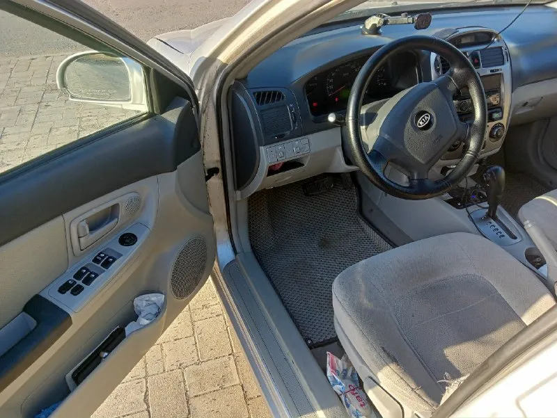 Автор: продаю kia cerato 2006г 1.6 акпп гбо4 личный автомобиль, владею три года, езжу каждый день. есть запись всех ремонтов за мой срок эксплуатации. акпп работает хорошо. 400₽ разумный торг возле авто. донецк +79498105120.. !!!наш телеграм канал [ бесплатное размещение за репост!!! правила сообщества [ мы в мах [ [ 📞 звоните: +7(949)8105120 - фотография - 6