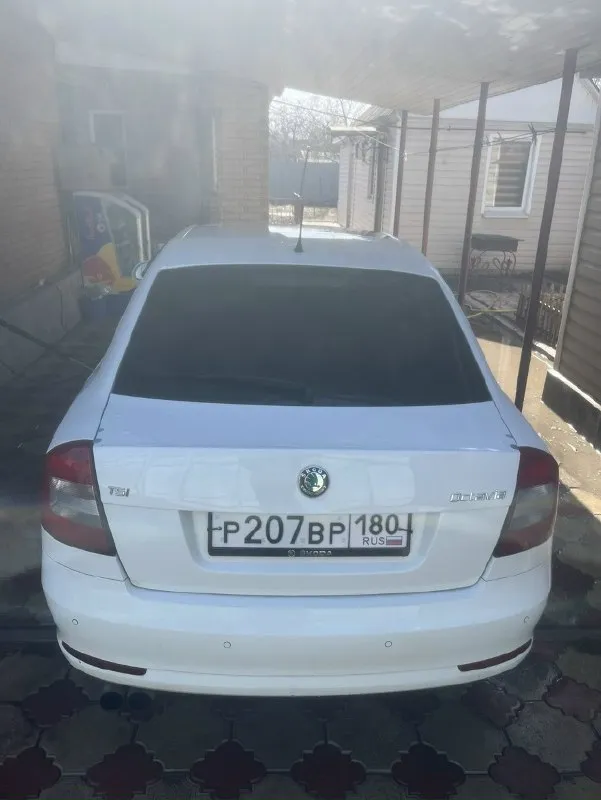 Продам skoda октавия, 2012г, дв 1.8 турбо, акпп автоматическая, пробег 200тыс. км. без вложений сел и поехал с документами порядок, осмотр г. енакиево, цена: 850тыс. руб. , телефон: +79493875137 📞 звоните: +7(949)3875137 - фотография - 2
