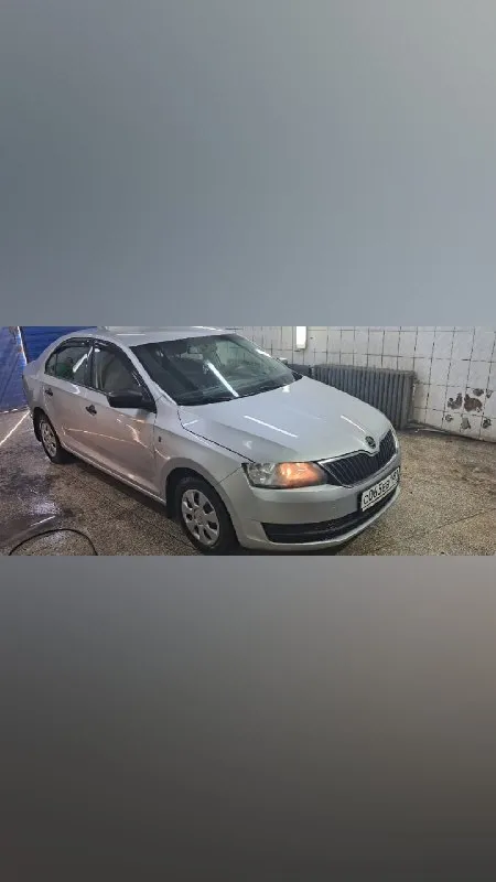 Skoda rapid 16год 160родного пробега кандер абс обогревы сидений есп цена 880.000р 79595481154 📞 зво... - фотография