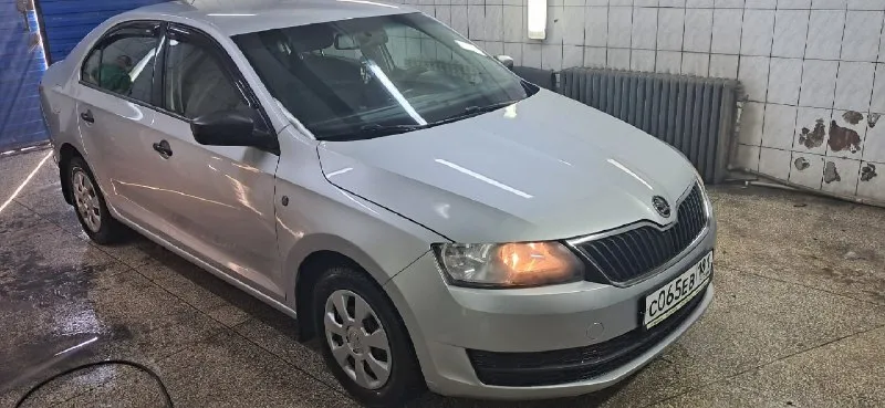 Skoda rapid 16год 160родного пробега кандер абс обогревы сидений есп цена 880.000р 79595481154 📞 звоните: +7(959)5481154 - фотография - 3