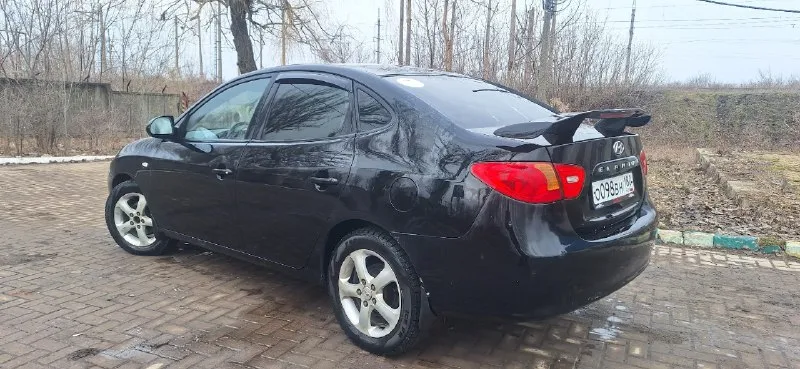 Продам hyundai elantra 1.6 бензин/газ 2008год. я хозяин машину оцениваю на 4-ку года берут свое, стаит хорошая музыка буфер уселители колонки соло 3.все вопросы по телефону +79495254526 можно писать в тг. 590 000 г. горловка 📞 звоните: +7(949)5254526 - фотография - 2