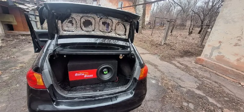 Продам hyundai elantra 1.6 бензин/газ 2008год. я хозяин машину оцениваю на 4-ку года берут свое, стаит хорошая музыка буфер уселители колонки соло 3.все вопросы по телефону +79495254526 можно писать в тг. 590 000 г. горловка 📞 звоните: +7(949)5254526 - фотография - 6