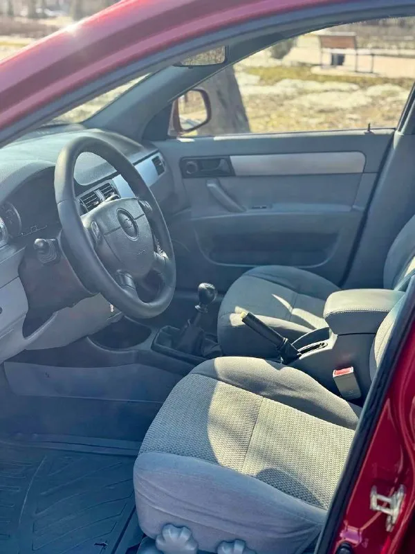 🇰🇵 chevrolet lacetti 💰цена: 650 000р 🏢город: мариуполь 📅год выпуска: 2012 🧾пробег: 174 610 км. ⚙️двигатель: 1.6 ⛽топливо: бензин ⚙️кпп: механика 📞 телефон: +7-949-727-41-51 +7-949-551-91-52 +7-989-263-55-56 💾 описание: - фотография - 7