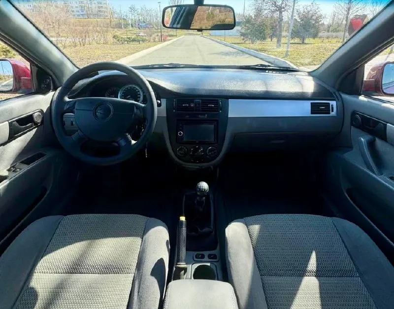 🇰🇵 chevrolet lacetti 💰цена: 650 000р 🏢город: мариуполь 📅год выпуска: 2012 🧾пробег: 174 610 км. ⚙️двигатель: 1.6 ⛽топливо: бензин ⚙️кпп: механика 📞 телефон: +7-949-727-41-51 +7-949-551-91-52 +7-989-263-55-56 💾 описание: - фотография - 8