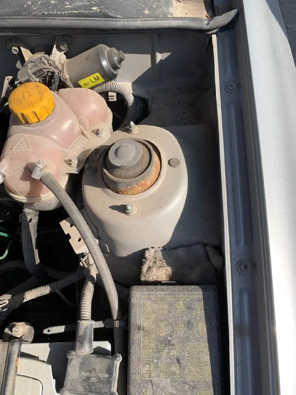 Продаётся: daewoo sens 2006 г. , 88 тыс. км, два хозяина. в идеальном состоянии для своих лет. очень редкий пробег! автомобиль эксплуатировался аккуратно ✅ птс оригинал, 2 владельца. ✅ реальный пробег 88 000 км (подтверждаю документально). ✅ полная история обслуживания (чеки/записи). ✅ технически полностью исправен, вложений не требует. ✅ салон и кузов в очень хорошем состоянии. ✅ за автомобиль не стыдно!!! ✅цена: 360.000₽ ( торг уместен реальному покупателю) ✅подробности в личные сообщения или по телефону +7 (949) 489-60-86 отличный вариант для первого автомобиля или для работы, который не будет докучать ремонтами. 📲 tg: @iva_iliyas 📞 звоните: +7(949)4896086 - фотография - 6