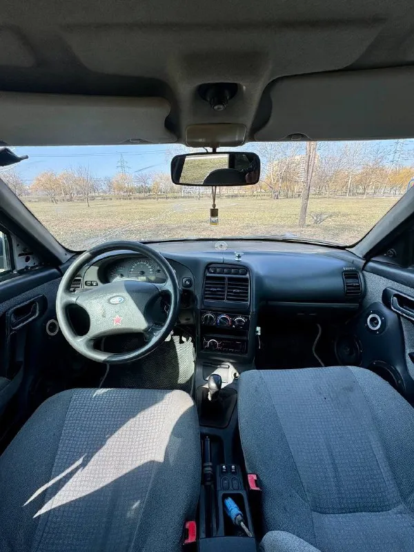 🩶 ваз 2112 💰цена: 135 000р 🏢город: мариуполь 📅год выпуска: 2007 🧾пробег: 151 363км ⚙️двигатель: 1.6 ⛽топливо: бензин ⚙️кпп: механика 📞 телефон: +7-989-263-55-56 +7-949-727-41-51 +7-949-713-18-14 💾 описание: надёжная рабочая лошадка, отлично подойдёт для работы. машина своим ходом приехала с челябинска, что говорит о её хорошей технической части. ✅ полное переоформление ✅ техника на твердую 4 💪 гидроусилитель руля ⚙️ двигатель 21124 ✅ электростёкла ✅jbl колонки ✅ led фары улица шевченко 2️⃣6️⃣9️⃣ - фотография - 8