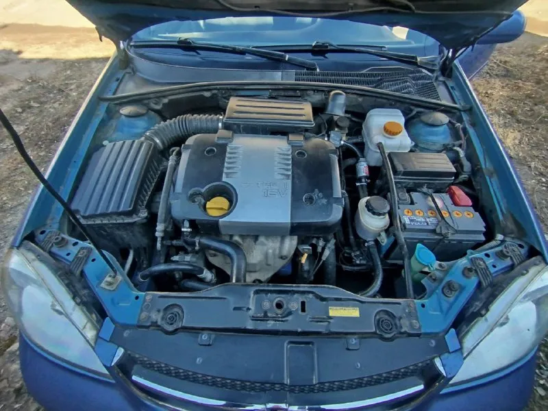 Продам лачетти 1.8 газ вписан lda. 2008 год пробег 311 тыс. машина в отличном состоянии. все стекла родные включая лабовое. без дтп. были окрасы чисто касметика. за машиной следили, все расходники менялись вовремя. двигатель, кпп в отличном состоянии. ходовая перебиралась прошлой осенью. грм заменён летом прошлого года. 2 комп резина зима- на 15 штампах, лето на литых дисках. кондиционер заправлен, холодит идеально. в салоне чехлы в хорошем состоянии, чисто аккуратно, в салоне никто не курил, не пил. пробег реальный, не скрученный в основном по трассе. вложений автомобиль не требует абсолютно никаких. масло в двс, антифриз, тормозная жидкость, жидкость гур заменено недавно. торг небольшой уместен при осмотре. продажа от собственника, владею с 2012 года цена 600 тыс тел +79493242734 - фотография - 8