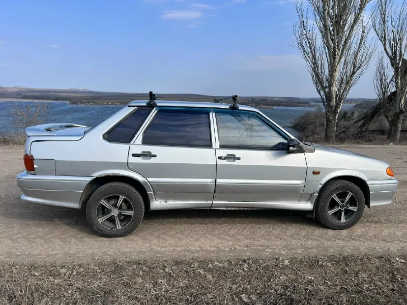 Автор: пробег - 222 т. год - 2006 цена 210 т. р. ( естественно торг присутствует у машины). значит пишу, чтобы по 100 раз не рассказывать. машина во владении 2 года, за это время было сделано: поменяна выхлопная система от коллектора до самой выхлопной трубы ( уже на гофре по человечески), заменен стартер, генератор на новый, сцепление(комплектом) вакуумник, грм (10 тыс. назад). новый аккумулятор (брался в этом году) недавно поменял замки на безшумные и задние дверные ручки, гранта зеркала с подогревом ( провод с двери вывел, но не подключал). я хозяин, переоформление без проблем. осмотр макеевка всем добра. +79493681647 юрий, телеграм на этом же номере. . . !!!наш телеграм канал [ бесплатное размещение за репост!!! правила сообщества [ мы в мах [ [ 📞 звоните: +7(949)3681647 - фотография - 3