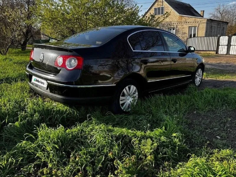 Автор: марка / модель: volkswagen passat b6 модификация: 1.8 tsi dsg (152 л. с. ) год выпуска: 2010 пробег: 250.000 км тип двигателя: бензин цена: 600.000₽ город: амвросиевка коробка работает отлично, плавно переключает без пинков и затягиваний. подогрев передних сидений, климат, круиз, датчик дождя, мультируль, все работает отлично. фильтра (воздушный, масляный, салонный) поменяны. двигатель и ходовая обслужены. юридически чистая, скину отчёт. более подробная информация по телефону или при осмотре. контактный телефон: +79493705822.. !!!наш телеграм канал [ бесплатное размещение за репост!!! правила сообщества [ мы в мах [ [ 📞 звоните: +7(949)3705822 - фотография - 4