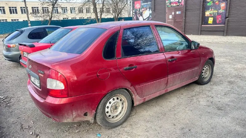 Продам ваз калину 2008 года пробег 150 000 стеклоподъемники передние, гидроусилитель руля, мотор 1,6; ходовая в норме, дно в идеальном состоянии, спортивная подвеска, новый генератор, новый аккумулятор, расходники вовремя менялись. находится в мариуполе. полное переоформление. цена 300.000 ₽ все вопросы по телефону +79499045540 виталий 📲 tg: @natalya_borysova 📞 звоните: +7(949)9045540 - фотография - 4