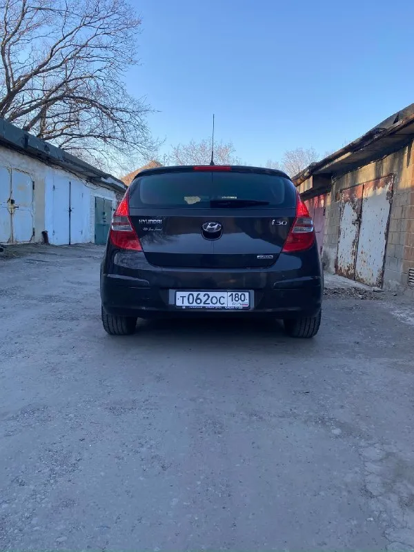 Hyundai i30 2008г 1.6 232000 км, хорошая комплектация, цвет коричневый, донецк цена 830000₽ тел 89496281426 📞 звоните: +7(949)6281426 - фотография - 5