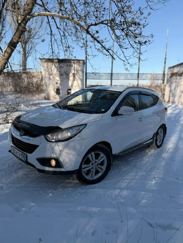 Hyundai ix 35 2012 год мотор 2.0 акпп пробег 234.000 км автомобиль в отличном состоянии. мотор после капиталки ‼️ полностью обслужен. без каких либо вложений. кузов и салон в отличном состоянии. любые проверки на сто. цена: 1.250🍋 торг! г. харцызск все вопросы : +79493870131 📞 звоните: +7(949)3870131 - фотография - 2