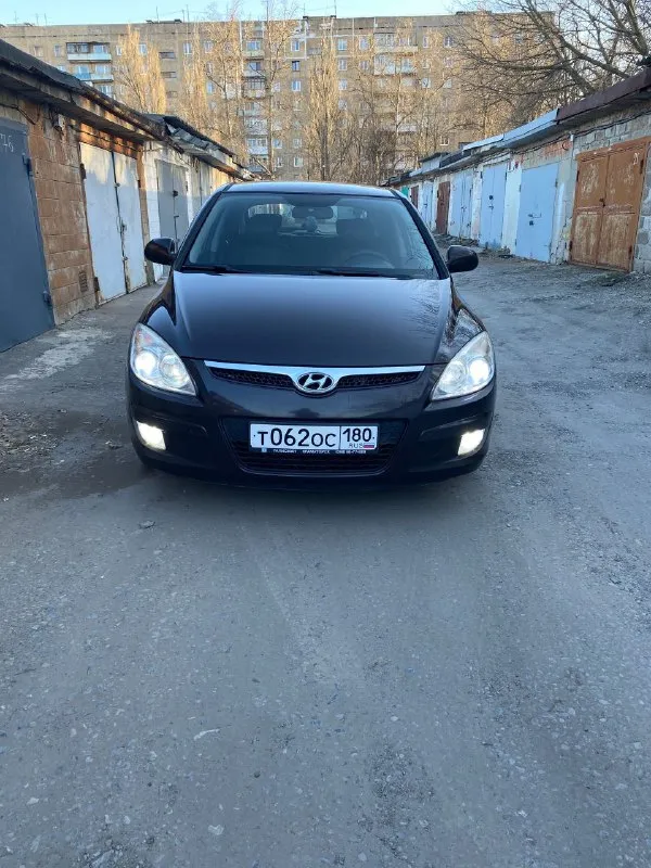Хендай i30 2008г 1.6 дизель 232000 км, хорошая комплектация, цвет коричневый, донецк цена 830000₽ те... - фотография