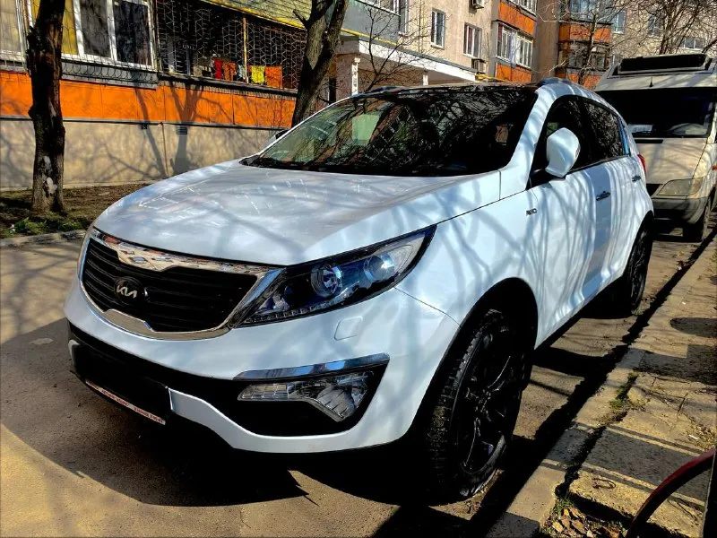 🚘марка: kia sportage ⚙️двигатель: 2.0 л awd ⛽️вид топлива: бензин 📅год выпуска: 2011 💴цена: 1.300.00... - фотография