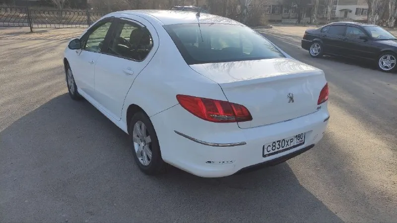 Peugeot 408 2012 год двигатель 1.6 механическая коробка передач пробег 112000 усилитель руля 4 электростеклоподъемника двухзонный климат контроль легкосплавные диски оцинкованный кузов 560000, торг продажа от собствиника +79493310589 📞 звоните: +7(949)3310589 - фотография - 2