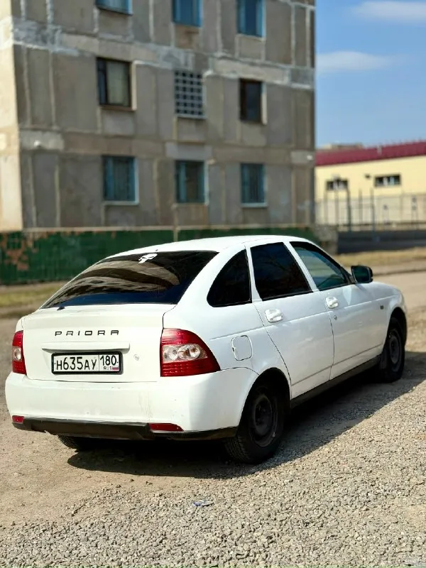 ✅продам ваз приору с кондиционером 2009 года выпуска в нормальном состоянии на полном ходу ✅цена 260 тысяч рублей ✅двигатель 1.6 16-клапанный, едет отлично ✅коробка не хрустит, не выбивает ✅комплектация: 2 эсп, кондер, магнитола с экраном, хорошая музыка, сигнализация, кнопка старт- стоп, по электрике работает все ✅дно, пороги, стаканы целые, низа дверей не гнилые, по кузову есть рыжики, подкрасы, неровности (пороги переварены в том году) ✅из минусов: нужно поменять гофру (прогорела), кому идеал нужен, просьба не беспокоить ✅по документам все кристально чисто, 180 регион ✅осмотр город донецк +79493613556 (telegram) 📞 звоните: +7(949)3613556 - фотография - 2